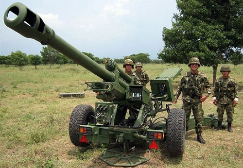 Malaysia bắt đầu nhận lựu pháo xe kéo chuẩn NATO